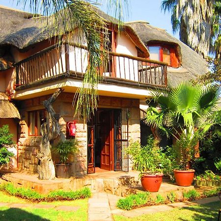 Meerhof Lodge Hartbeespoort Exterior photo