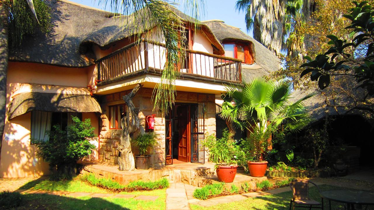 Meerhof Lodge Hartbeespoort Exterior photo